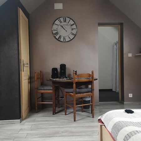Agreable Chambre Privee Avec Entree Independante Ланже Екстериор снимка