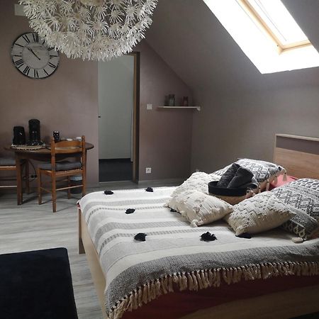 Agreable Chambre Privee Avec Entree Independante Ланже Екстериор снимка